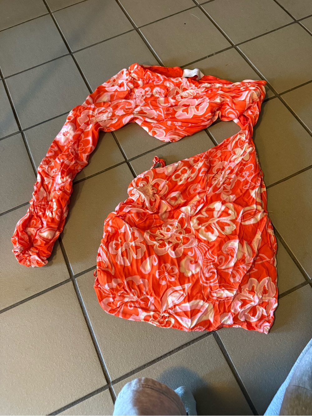 Women’s Red Floral One-Shoulder Top